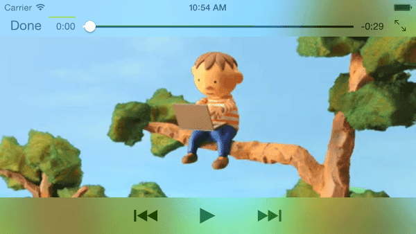 لقطة شاشة لفيديو يتم تشغيله في Safari على هاتف iPhone، بالوضع الأفقي