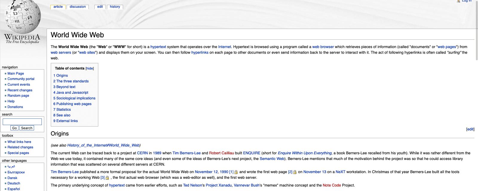 Mise en page étirée horizontalement avec des lignes très longues.